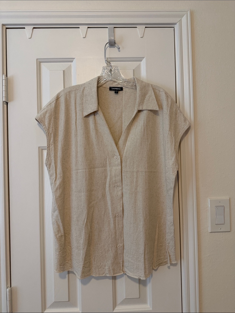 Express Cream Short-Sleeve Button-Down Shirt